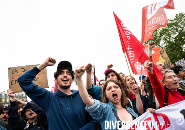 Les jeunes à la manifestation contre l extreme droite, à la suite des élections européennes. Paris le 15 juin 2024.