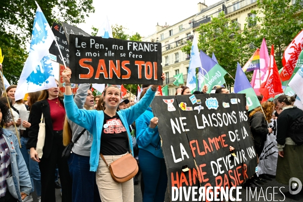 Les jeunes à la manifestation contre l extreme droite, à la suite des élections européennes. Paris le 15 juin 2024.