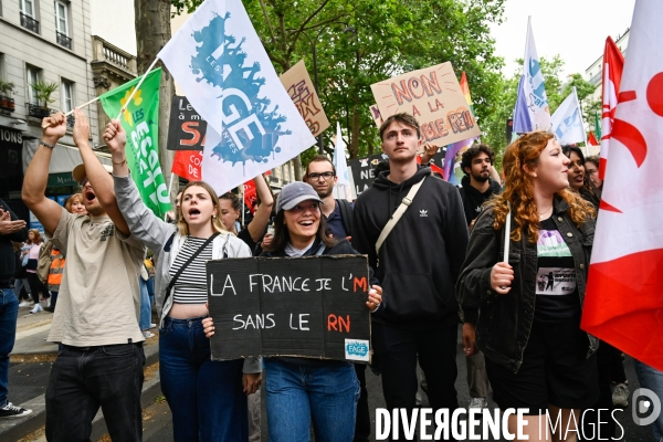 Les jeunes à la manifestation contre l extreme droite, à la suite des élections européennes. Paris le 15 juin 2024.