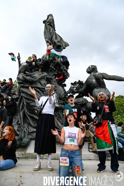 Les jeunes à la manifestation contre l extreme droite, à la suite des élections européennes. Paris le 15 juin 2024.