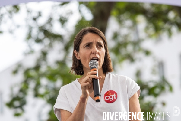 Meeting du Nouveau Front Populaire à Montreuil
