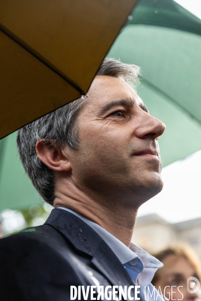 Meeting du Nouveau Front Populaire à Montreuil
