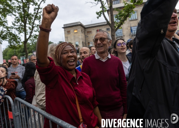 Meeting du Nouveau Front Populaire à Montreuil