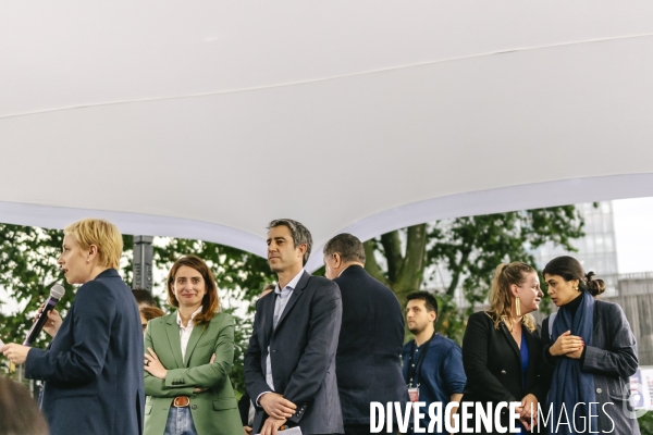 Meeting du nouveau Front Populaire a Montreuil