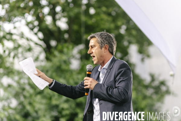 Meeting du nouveau Front Populaire a Montreuil