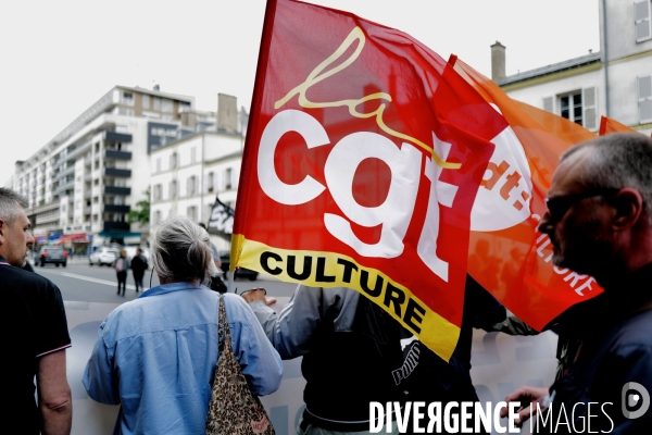 Manifestation contre l extrême droite à l appel des syndicats de la culture
