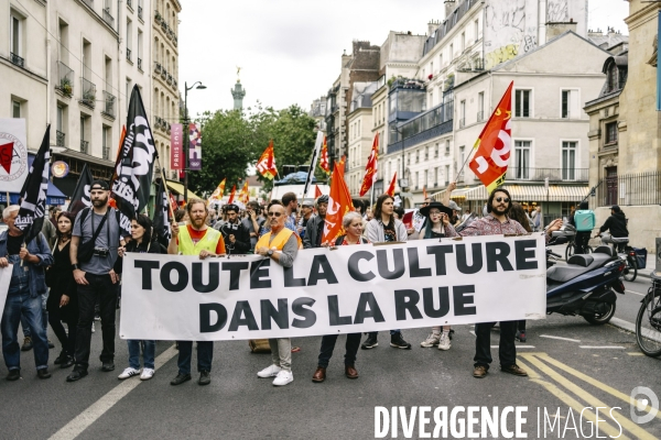 Le monde de la culture et du spectacle contre l extreme droite