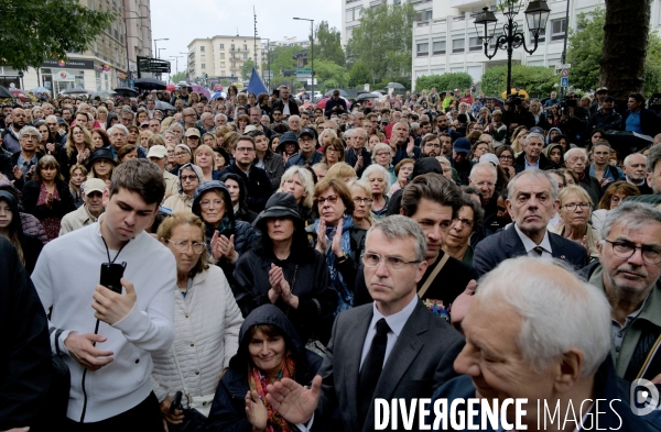 Rassemblement à courbevoie après le viol antisémite d une fillette de 12 ans