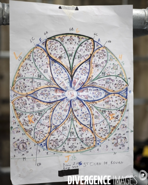 Plan des vitraux de la rose sud 