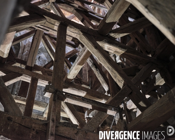 Restauration de l’abbaye Saint-Ouen de Rouen, charpente d’une tour clocher