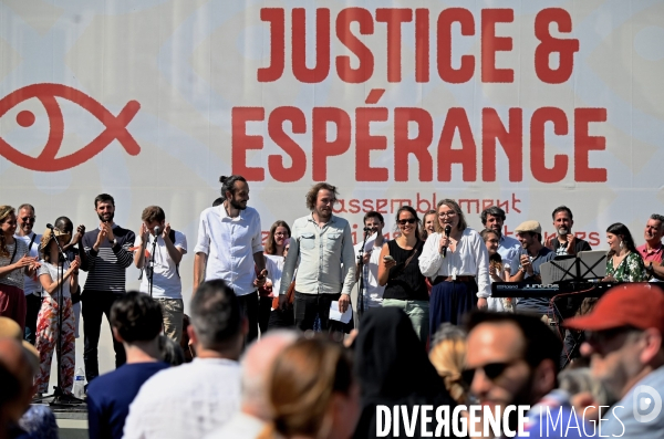 Justice et esperance/ Rassemblement de chretiens et chretiennes contre l extreme droite  