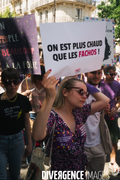 Alertes Féministes. Manifestation féministe contre l extrême droite