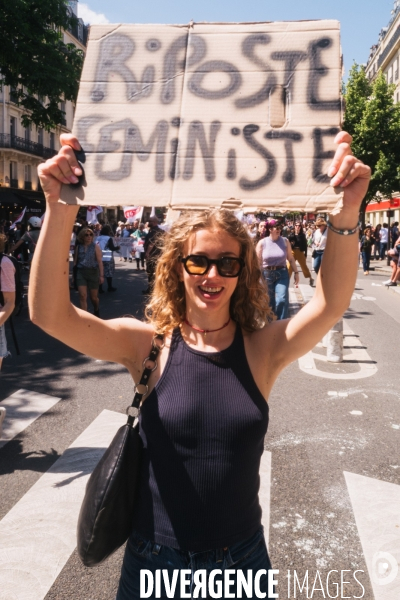 Alertes Féministes. Manifestation féministe contre l extrême droite