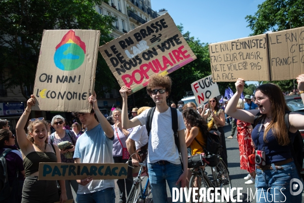 Manifestation femniste contre l extreme droite