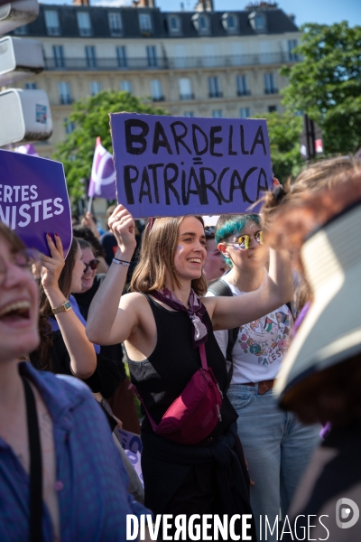 Manifestation femniste contre l extreme droite