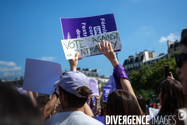 Manifestation femniste contre l extreme droite