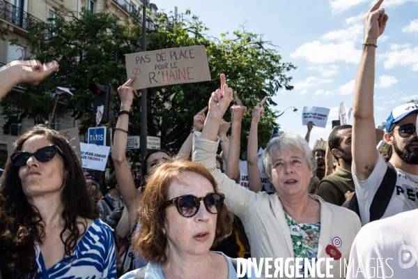Marche feministe contre l extreme droite Paris