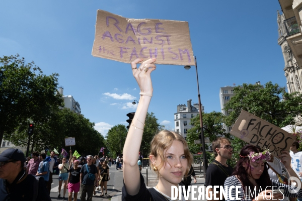 Marche feministe contre l extreme droite Paris