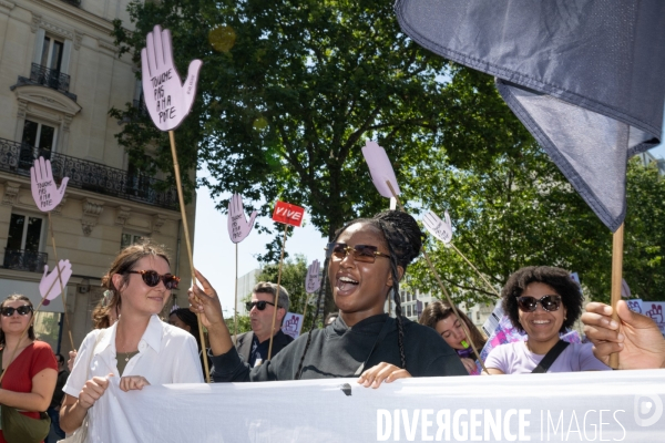 Marche feministe contre l extreme droite Paris