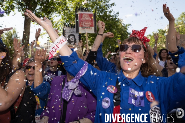 Marche feministe contre l extreme droite Paris