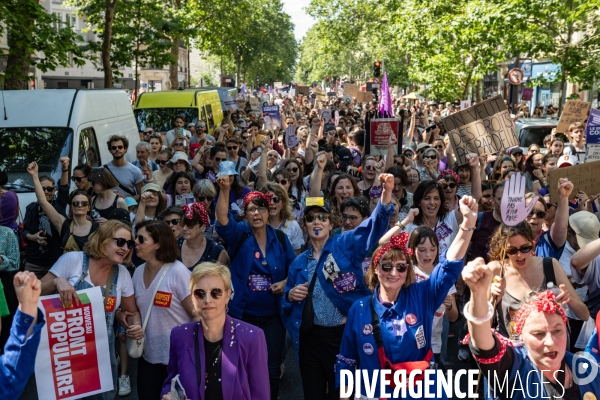 Marche feministe contre l extreme droite Paris