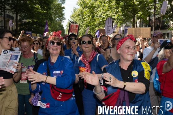 Marche feministe contre l extreme droite Paris