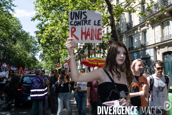 Marche feministe contre l extreme droite Paris