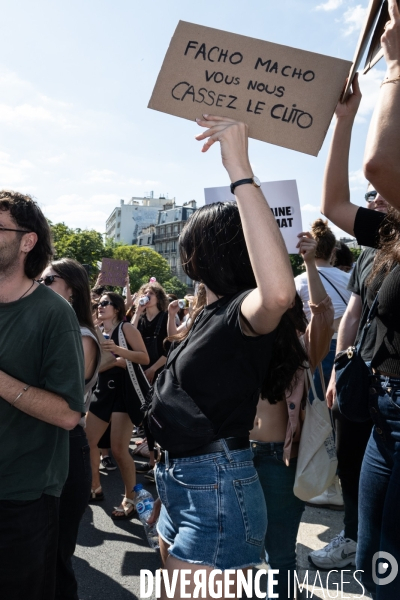 Marche feministe contre l extreme droite Paris