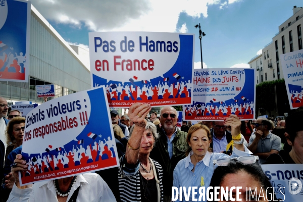 Rassemblement contre l Antisémitisme à courbevoie  organisé par frank tapiro et sa femme charlotte rosier