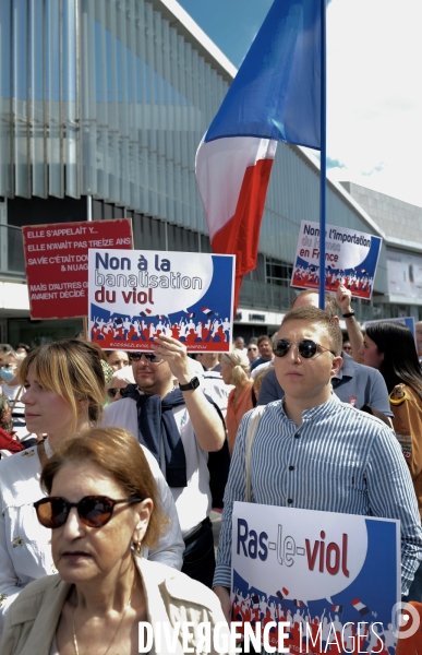Rassemblement contre l Antisémitisme à courbevoie  organisé par frank tapiro et sa femme charlotte rosier