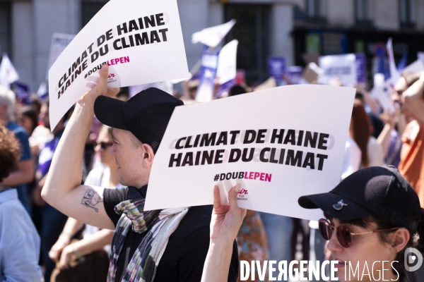 Marche féministe contre l extrême droite