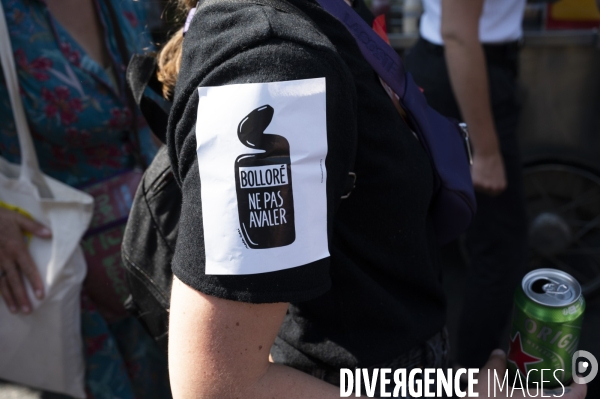 Marche féministe contre l extrême droite
