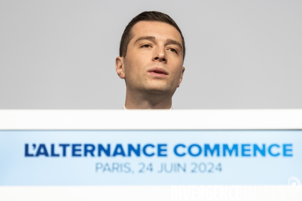 Jordan Bardella présente le programme du RN
