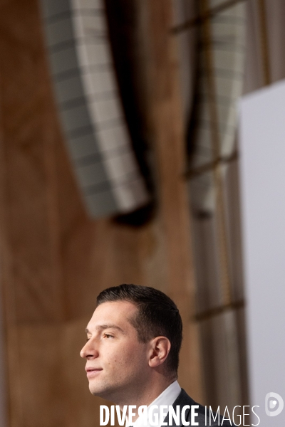 Jordan Bardella présente le programme du RN