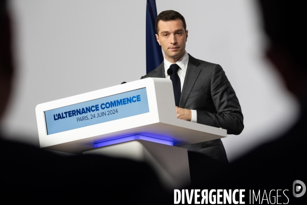 Jordan Bardella présente le programme du RN