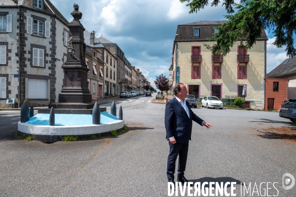 François Hollande. Campagne pour les élections législatives.