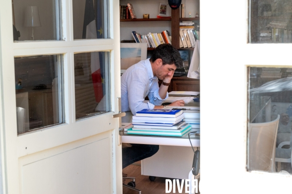 Aurélien Pradié. Elections législatives.