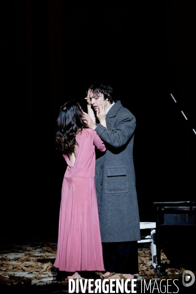 Barbe Bleue / Pina Bausch / Ballet de l Opéra national de paris