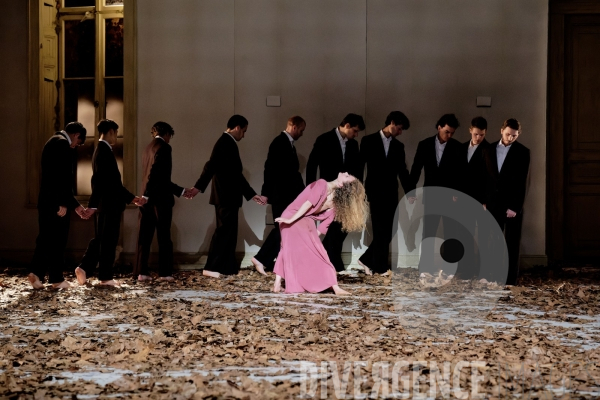 Barbe Bleue / Pina Bausch / Ballet de l Opéra national de paris
