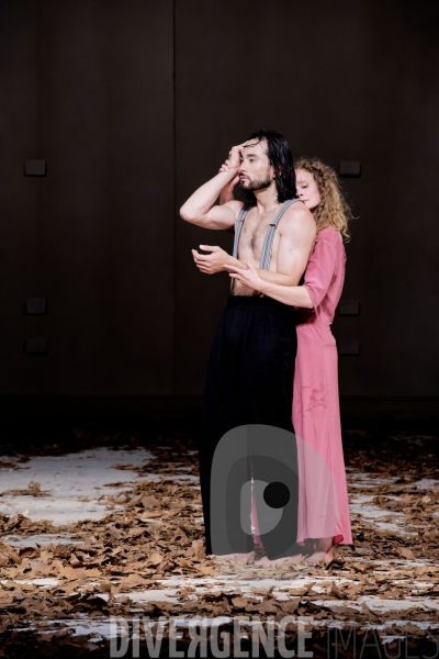 Barbe Bleue / Pina Bausch / Ballet de l Opéra national de paris