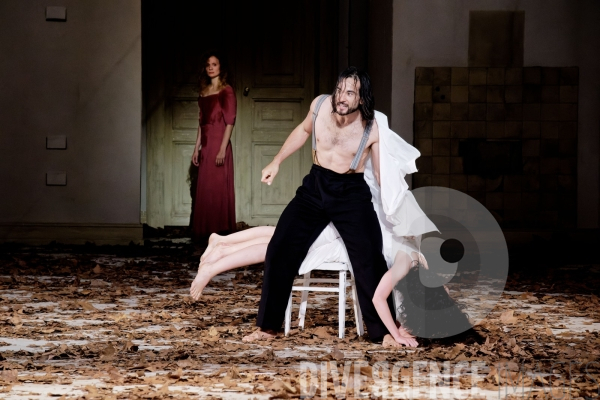 Barbe Bleue / Pina Bausch / Ballet de l Opéra national de paris