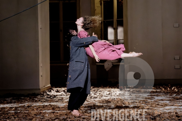 Barbe Bleue / Pina Bausch / Ballet de l Opéra national de paris