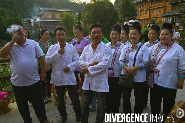 Chine, la minorité dong de Zhaoxing face au tourisme