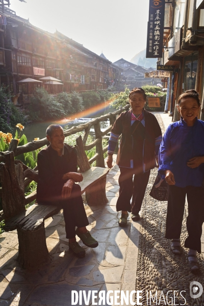 Chine, la minorité dong de Zhaoxing face au tourisme