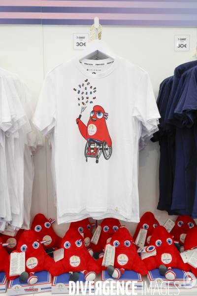 Ouverture du megastore paris 2024 sur les champs elysees
