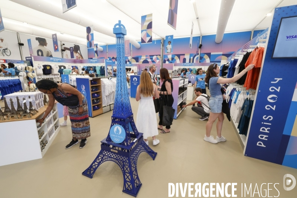Ouverture du megastore paris 2024 sur les champs elysees