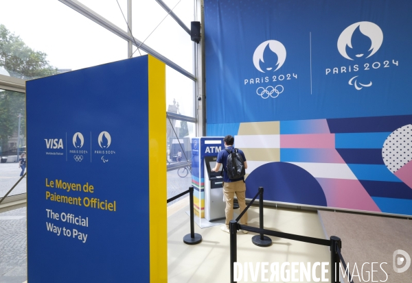 Ouverture du megastore paris 2024 sur les champs elysees