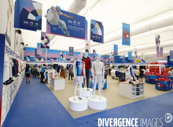 Ouverture du megastore paris 2024 sur les champs elysees