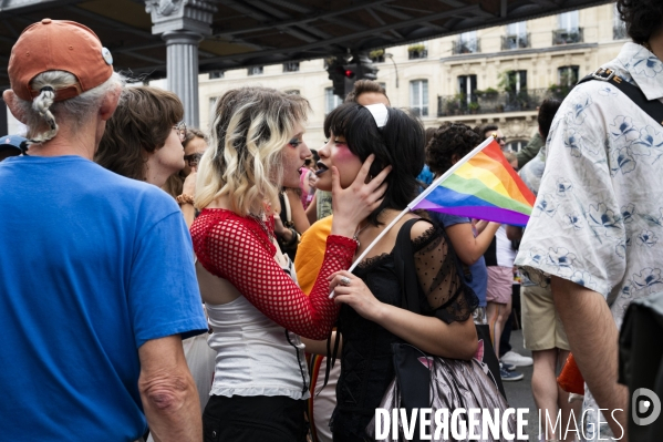 Marche des fiertés à Paris