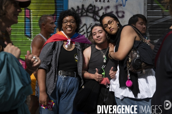 Marche des fiertés à Paris
